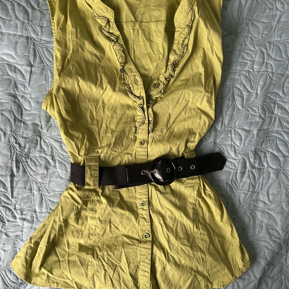 Reitmans Mustard Top with Dark Trim